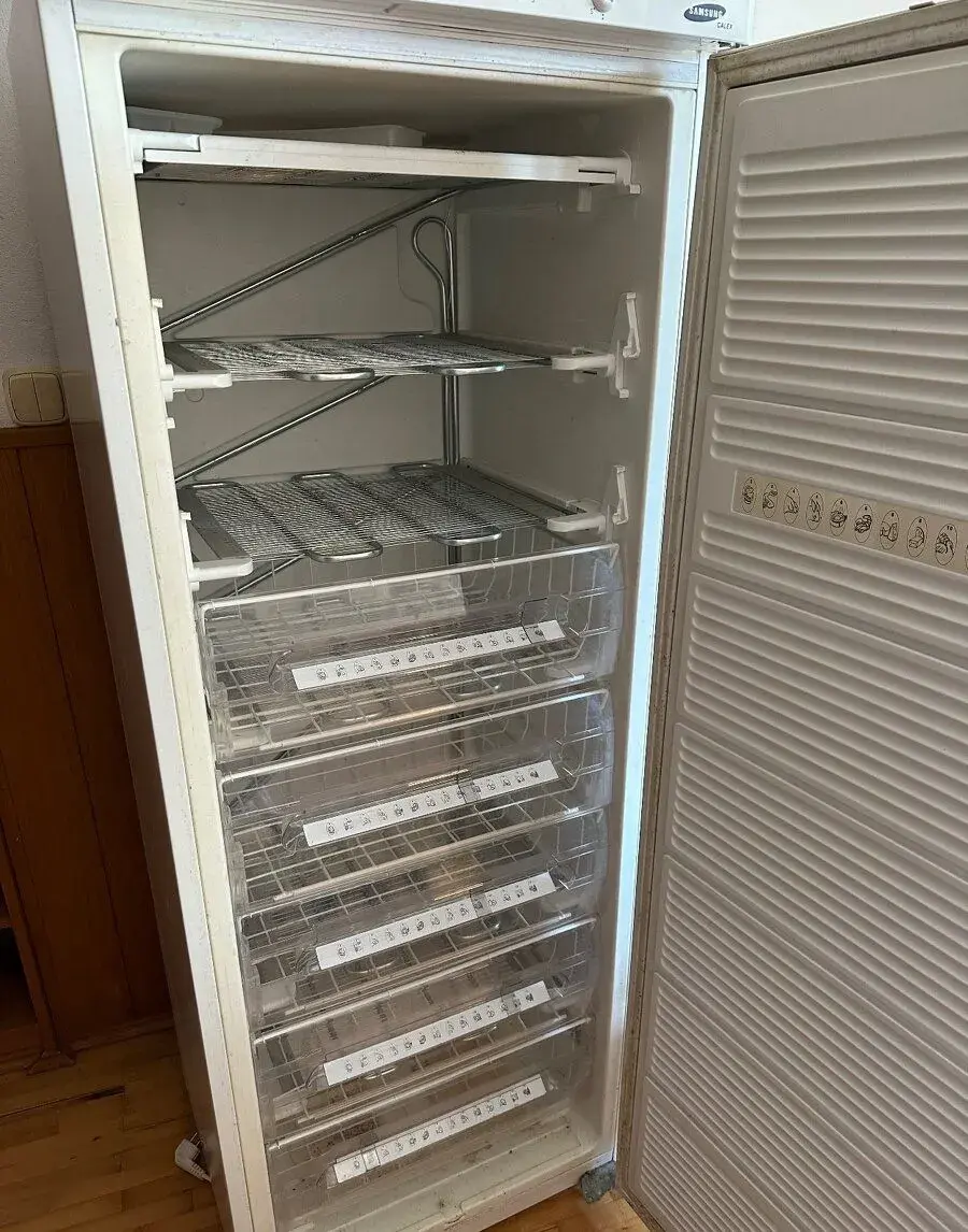 Mrazničku Samsung