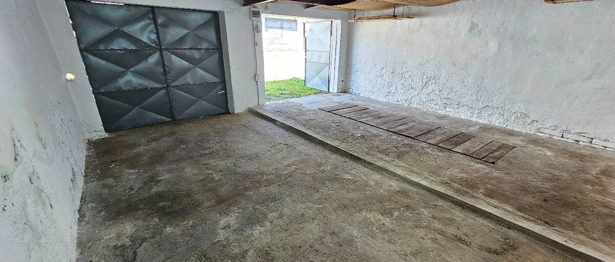 Na prenájom Dvojgaráž