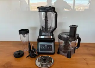 Ninja stolný mixer