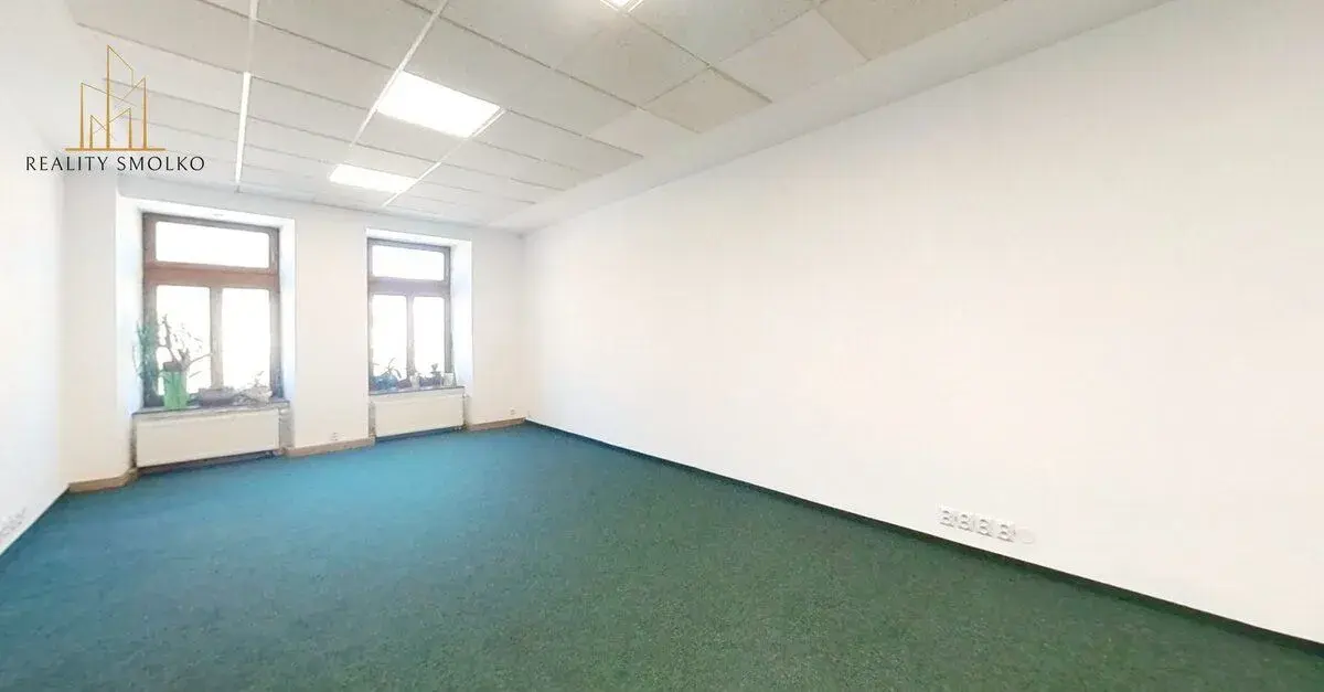 Prenájom komerčných priestorov v centre mesta Spišská Nová V