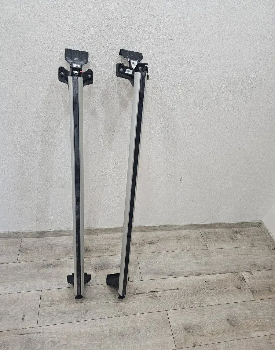 Originálne strešné nosiče na Škodu Octavia III