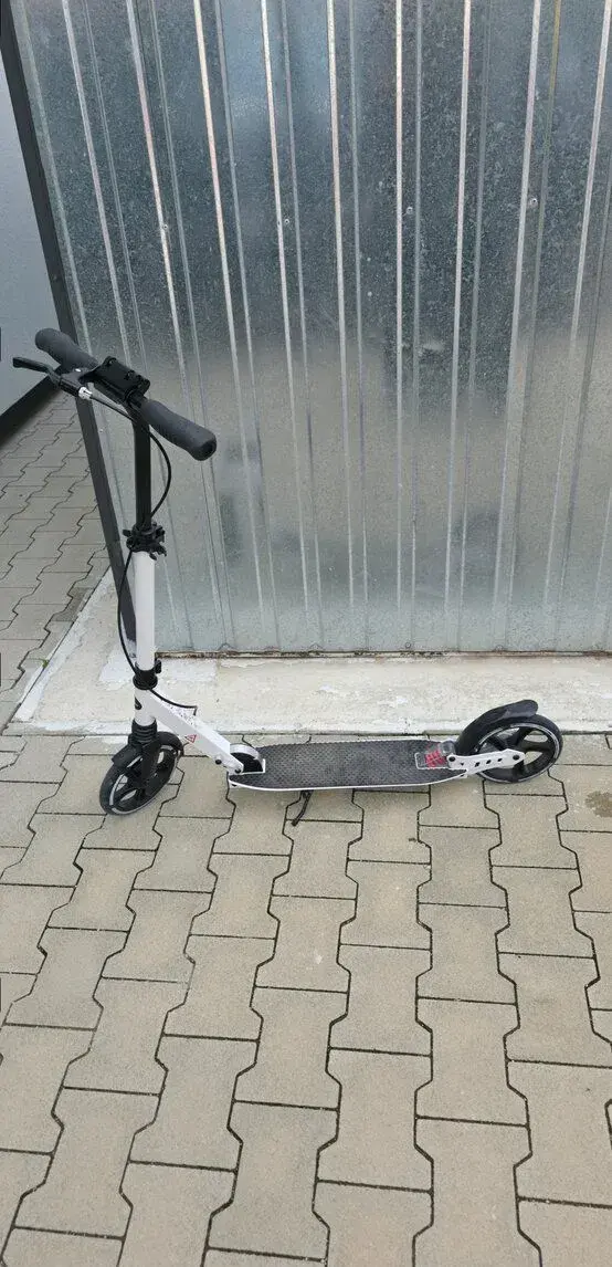 Odpružená kolobežka