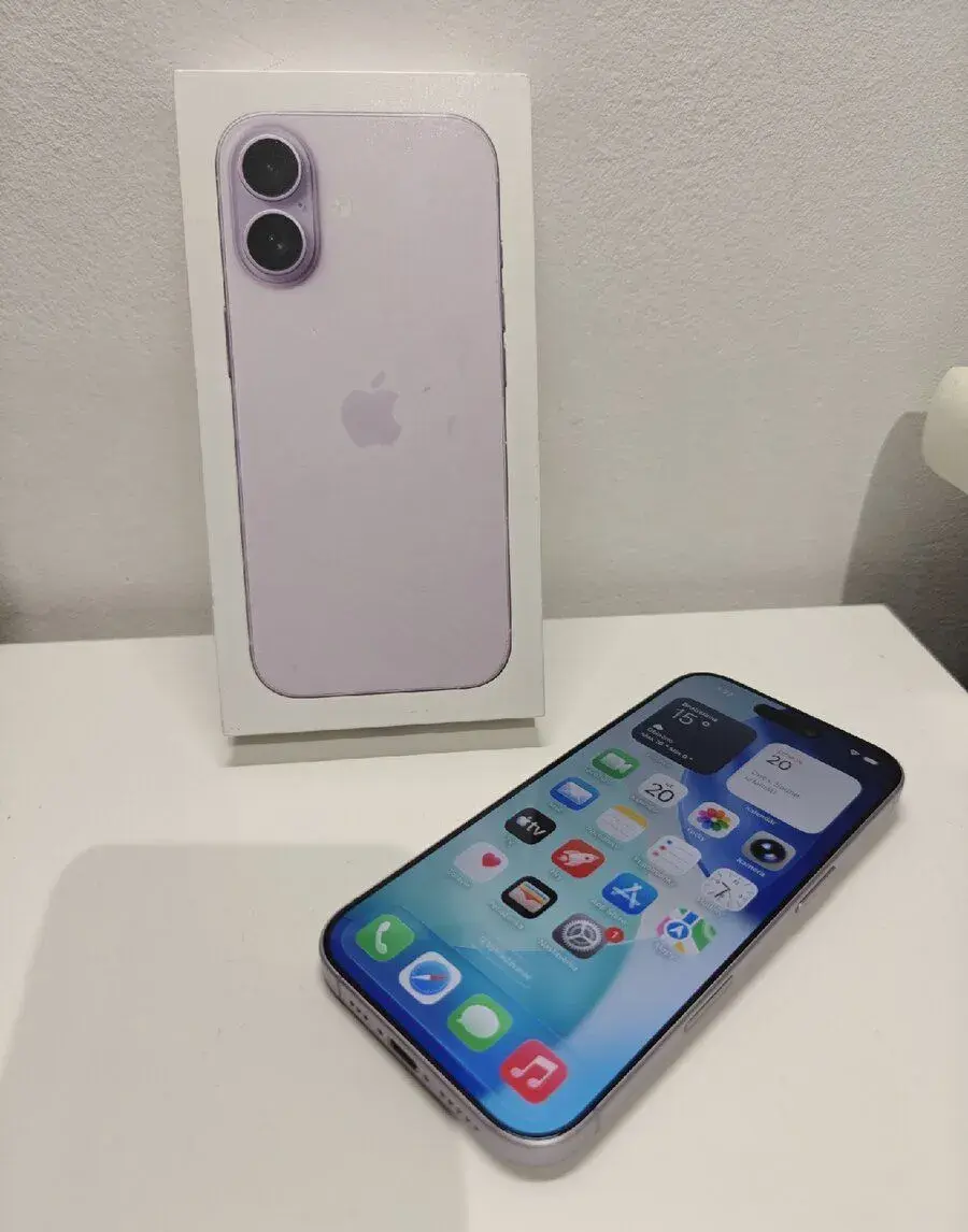Apple iPhone 17 256GB Lavender (93%, záruka)