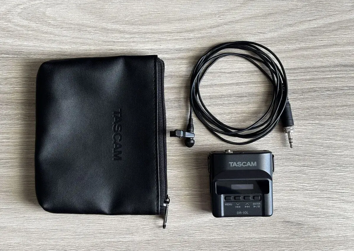Tascam DR-10L – svadobný rekordér, klopový mikrofón