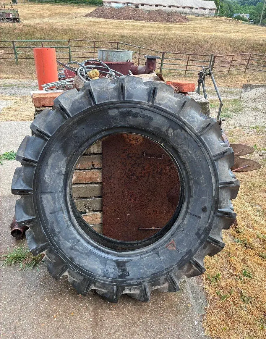 zetor super 35 pneu