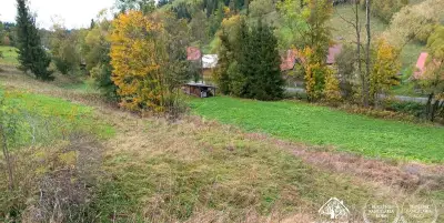 DELTA - NA PREDAJ POZEMOK - obec Osturňa - 2159m2