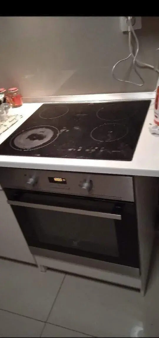 Sklokeramicka varná doska Electrolux