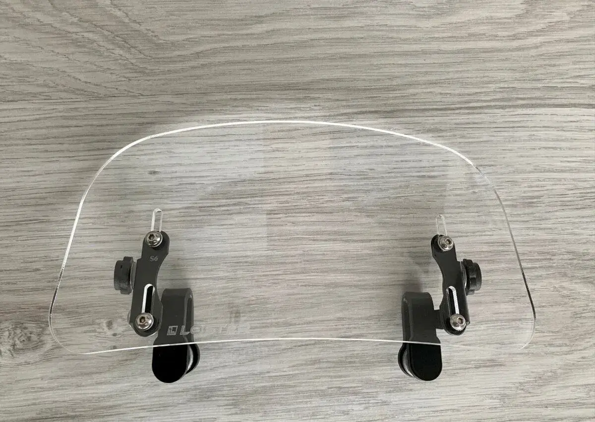 Univerzálny Deflektor S6
