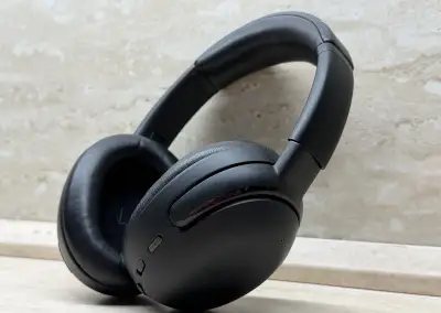 JBL Tour One M3