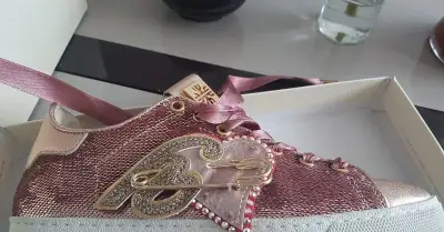 HOGL TENISKY so svarovskymi kamienkami