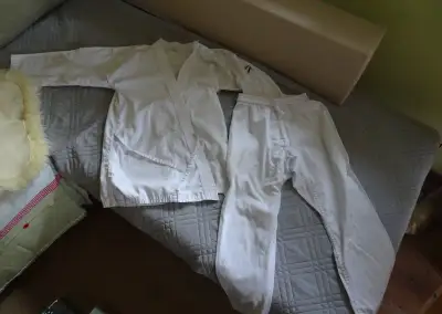 Kimono na bojové športy-SYMBOLICKÁ CENA