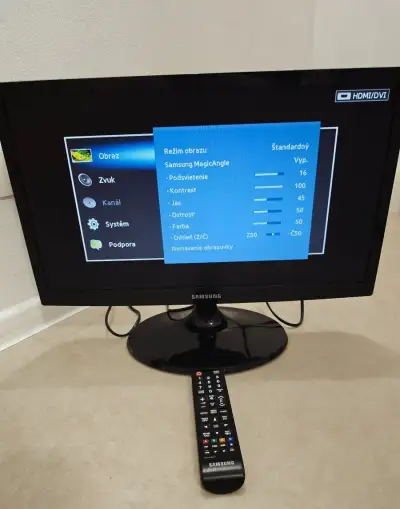 LED Samsung monitor 22" T22B300EW s reprákmi+ovládač