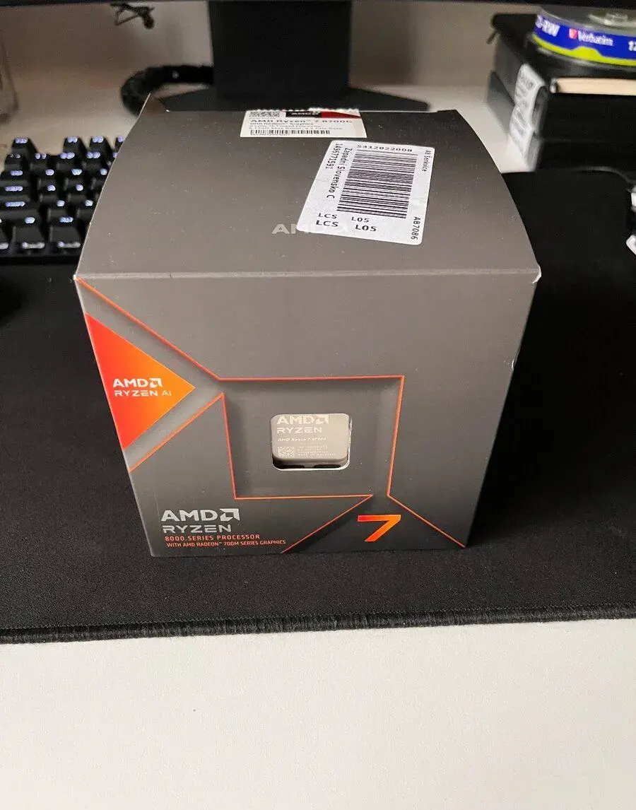 AMD Ryzen 8700g