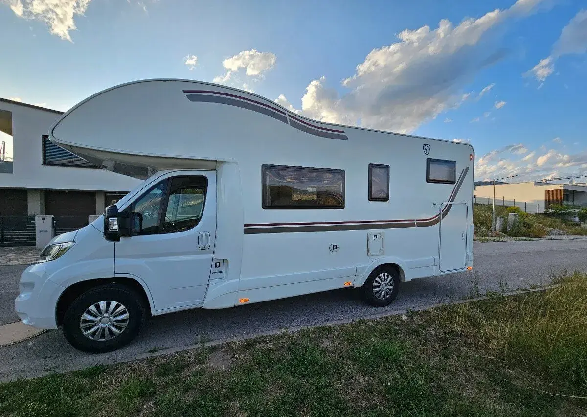 Autokaravan Giottiline Siena 440