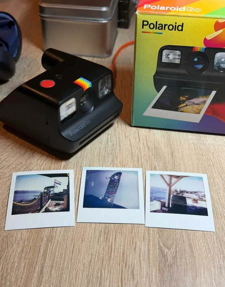 Polaroid Go