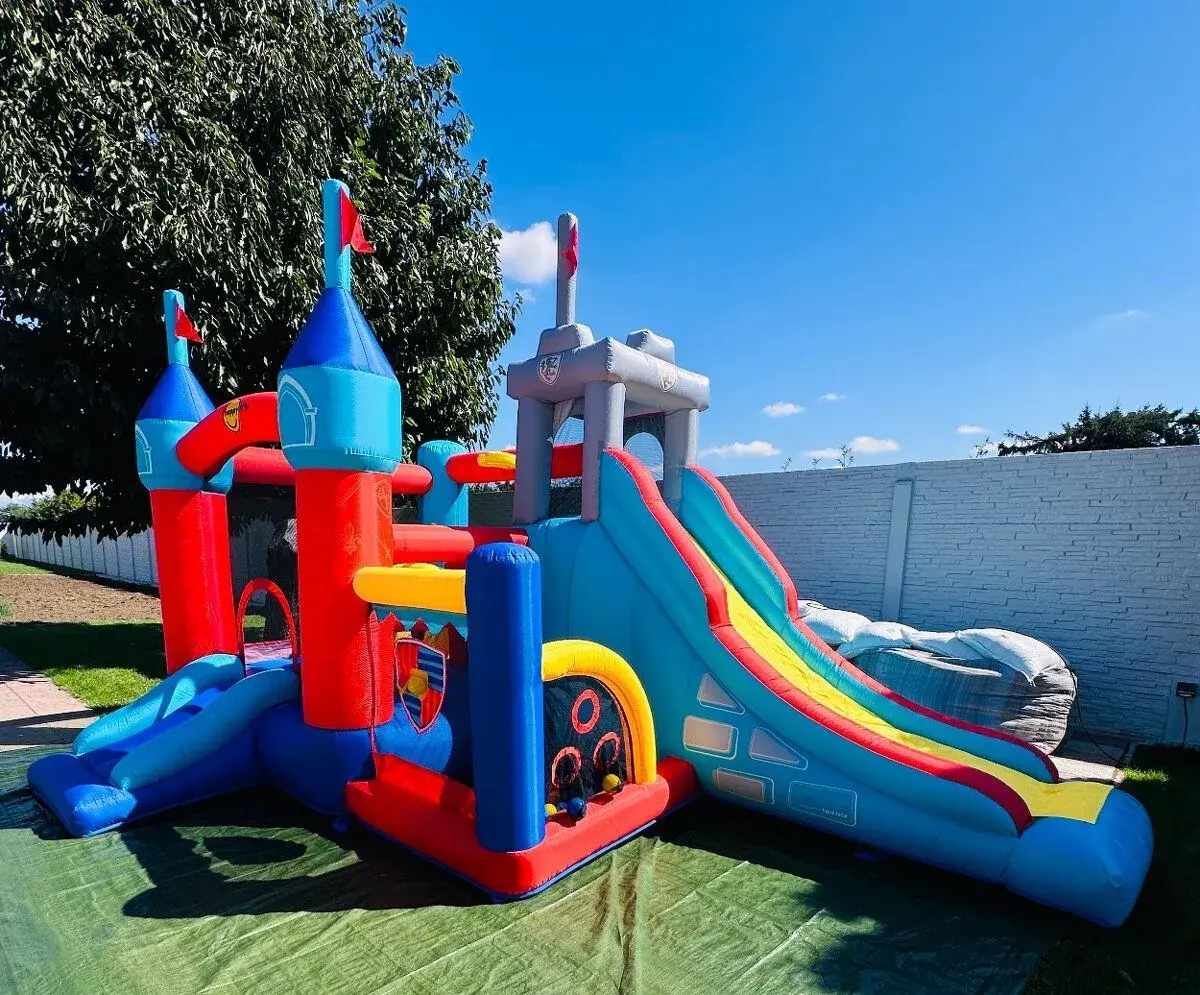 🏰 Prenájom nafukovacieho Rytierskeho hradu pre deti 🏰