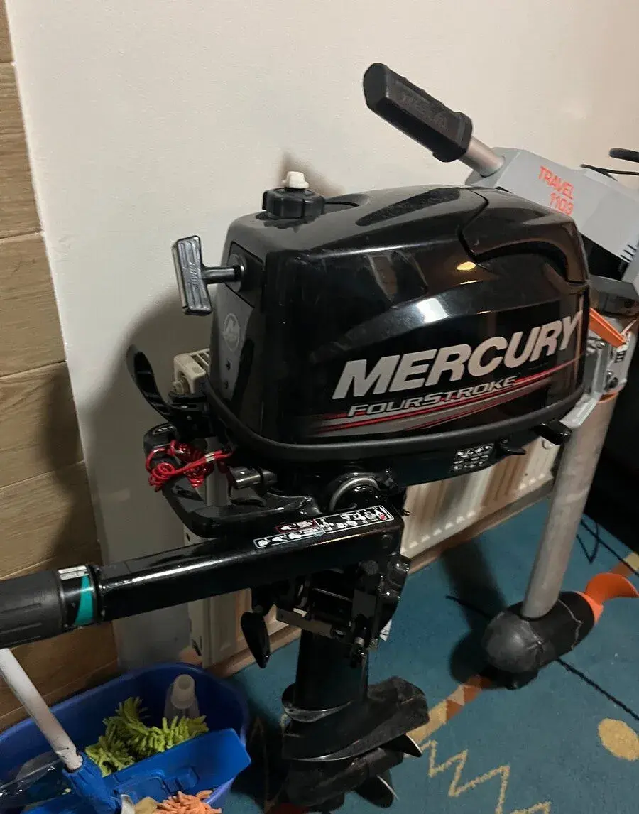 Merkuri motor 5 k