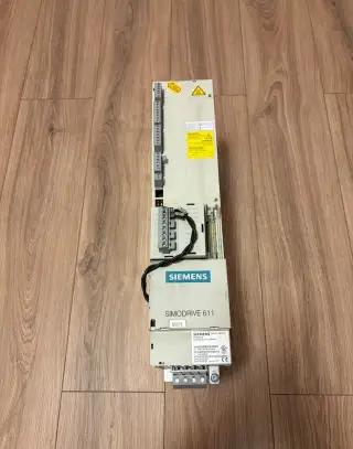 Siemens Simodrive 611 – Napájací modul (6SN1145-1AA01-0AA1)