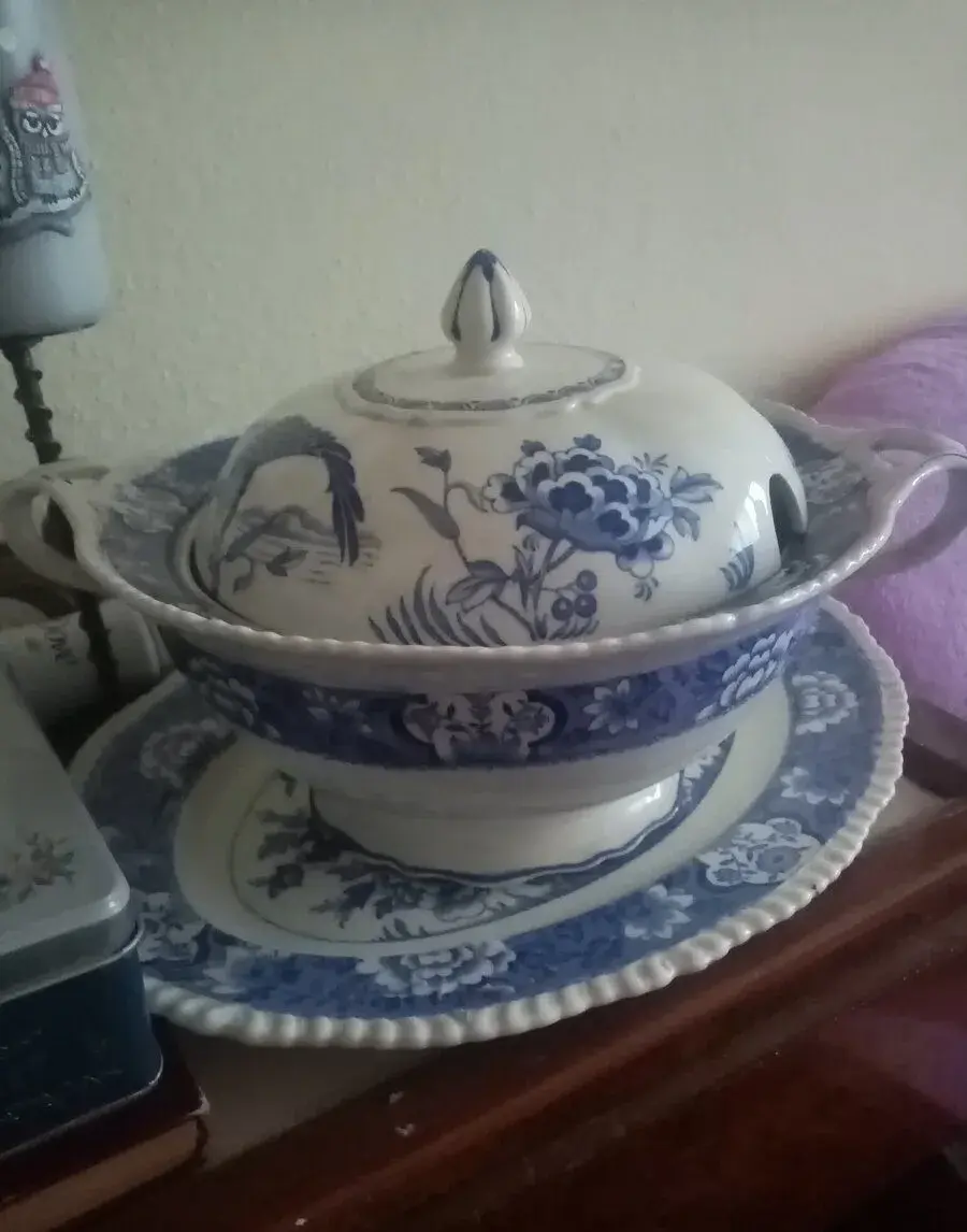 Porcelanova suprava