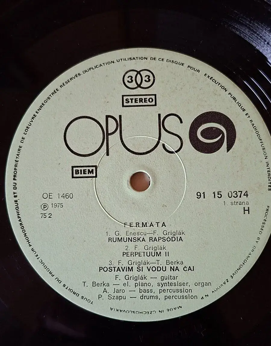 Fermáta 1975