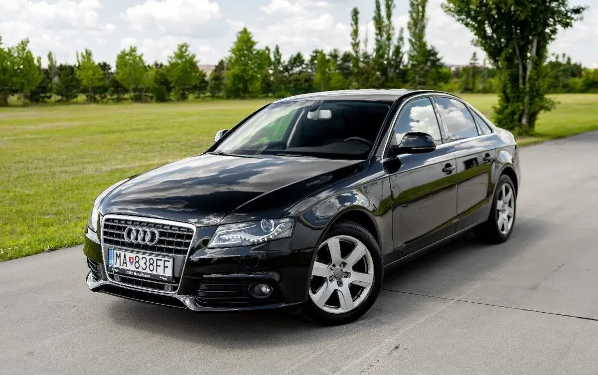 Audi A4 – 2013, 2 009 km