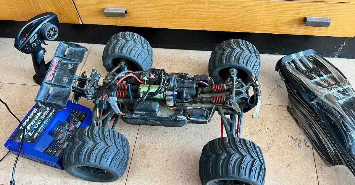 Traxxas E-Revo 1:10 Mamba Monster RPM upgrade