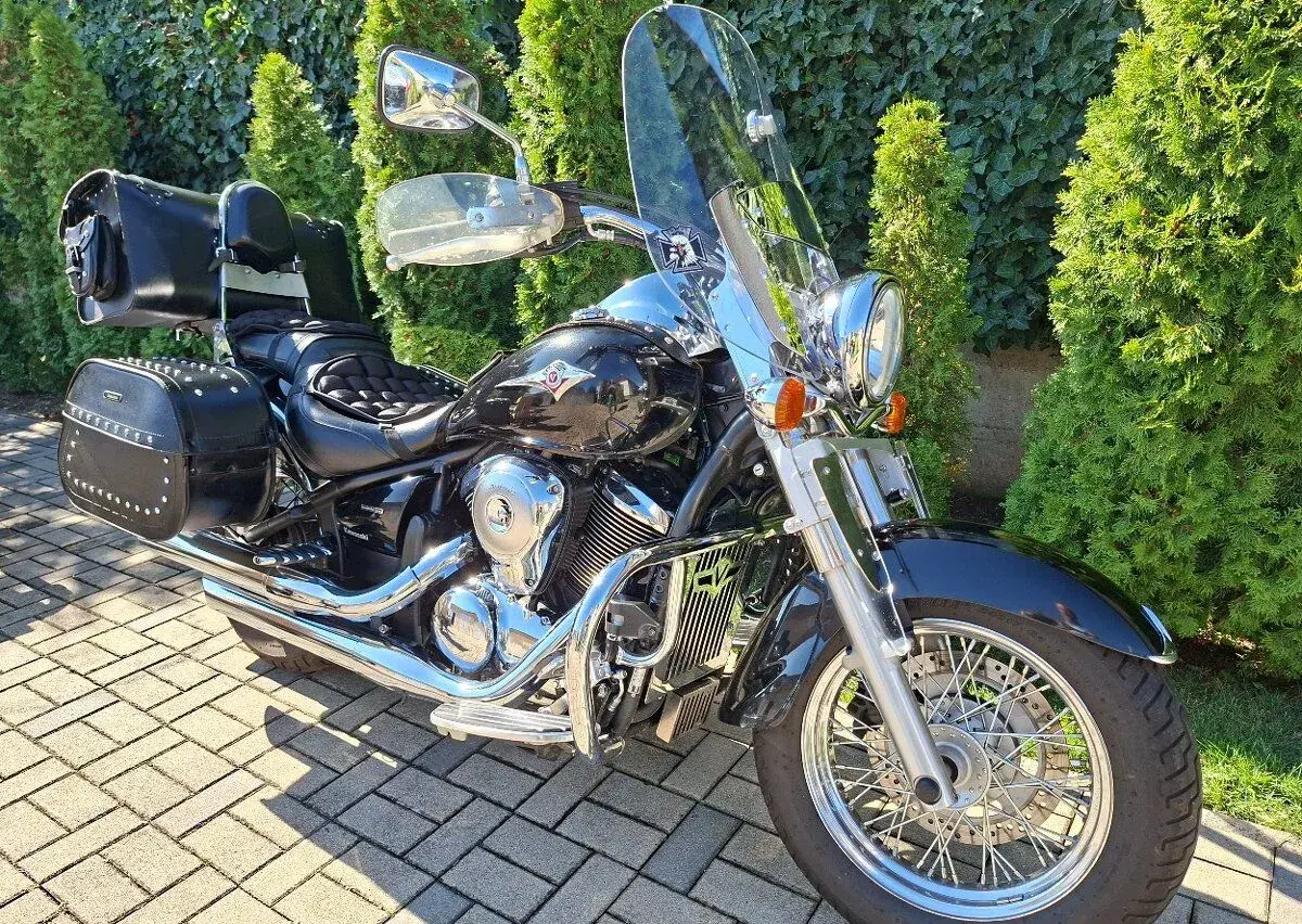 Kawasaki VN 900