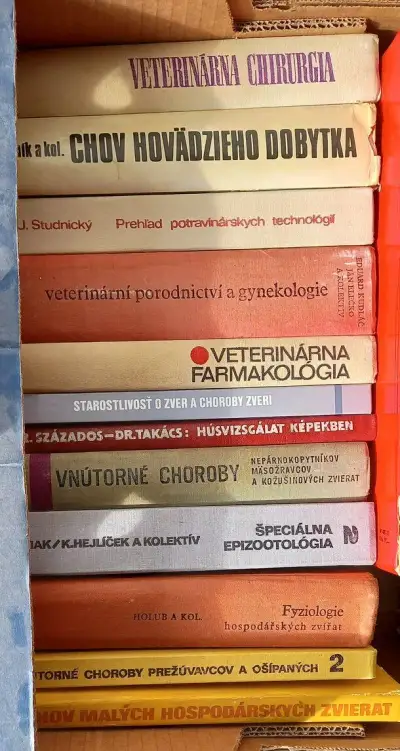Knihy, učebnice, skriptá VŠ - Veterina, Farmácia 1.