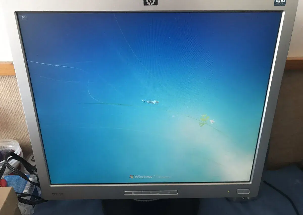 Monitory LCD