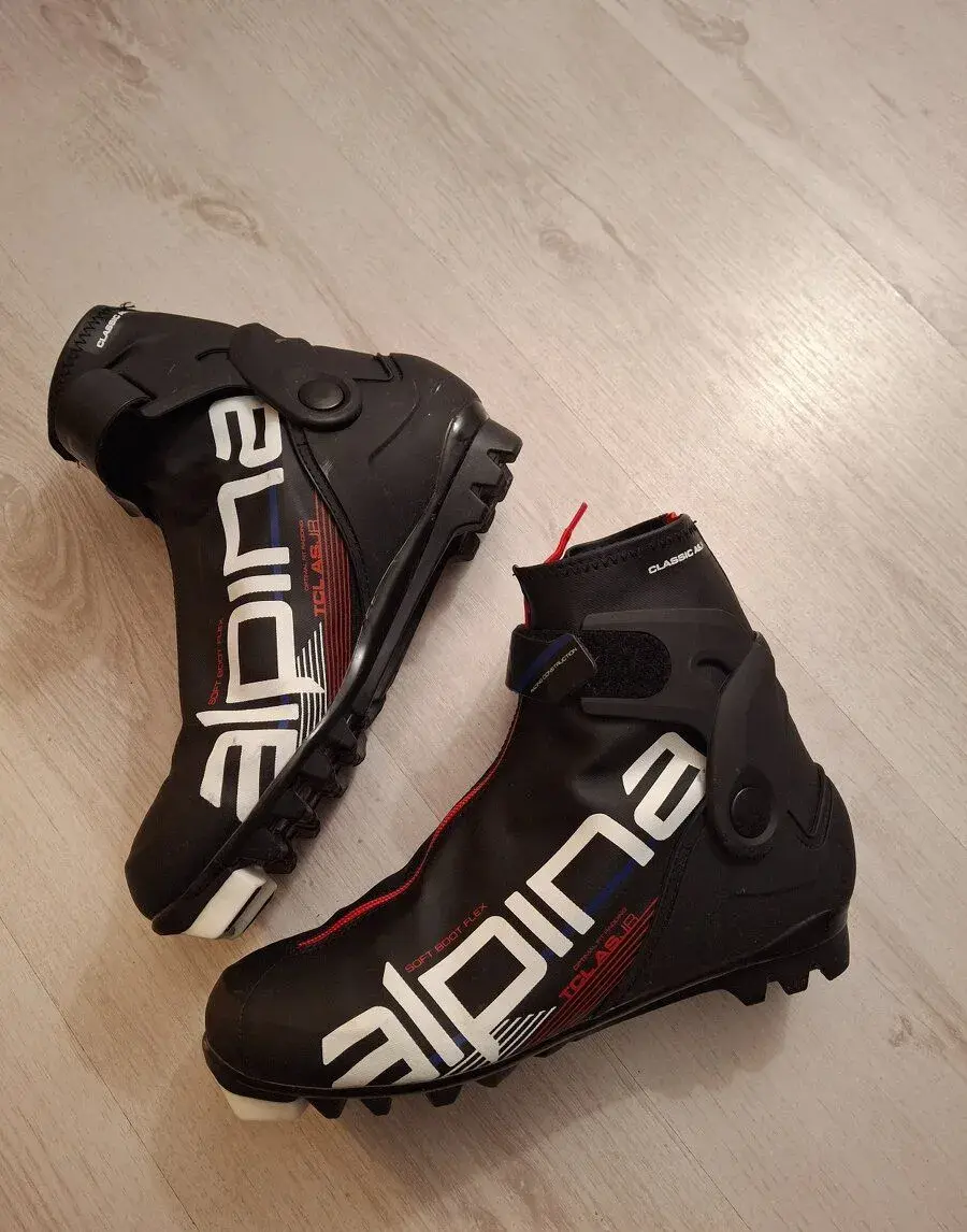 Topanky na bežky Alpina