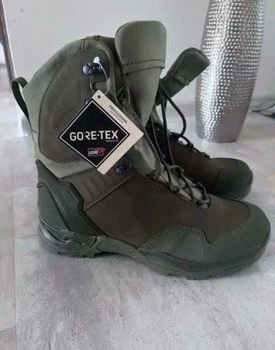 Kanady bosp taras olive