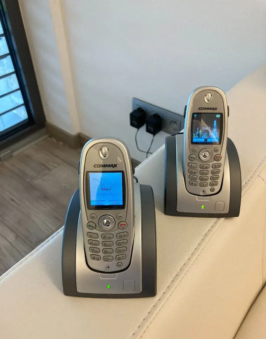 Bezdrôtový telefón Commax