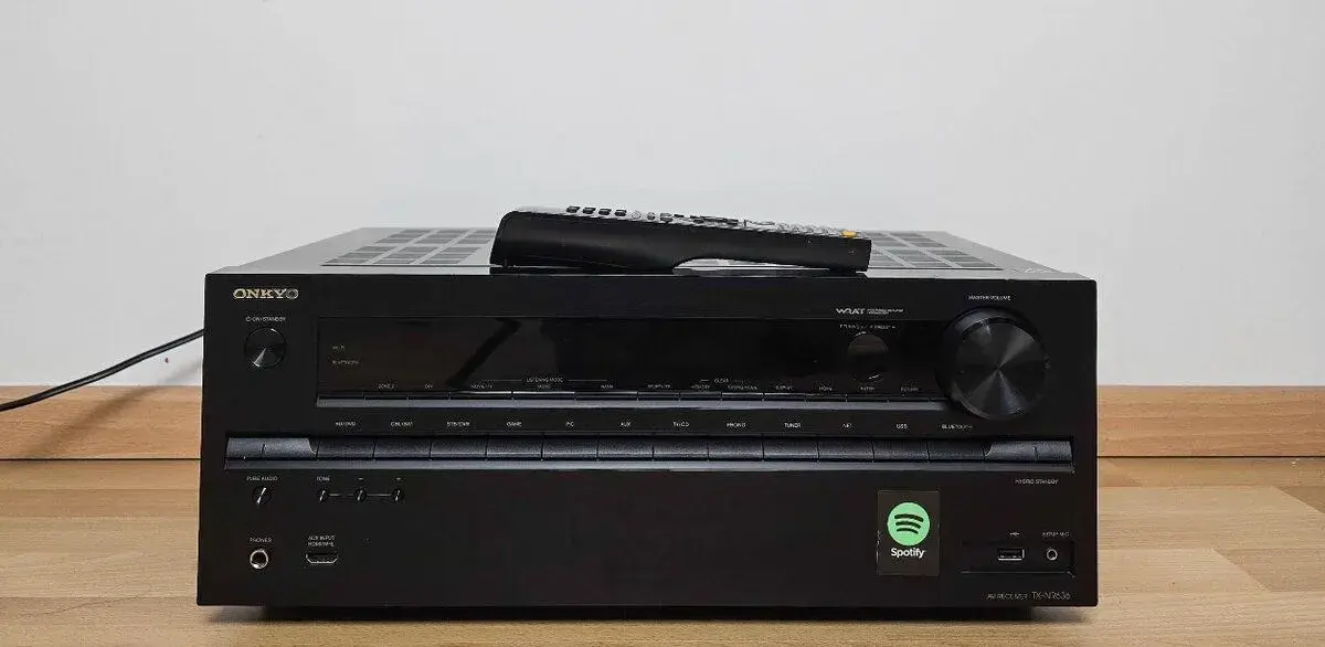 Onkyo TX-NR636 / Wi-Fi / Bluetoot / Dolby Atmos