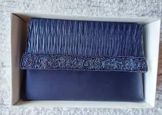 Elegantná modrá kabelka