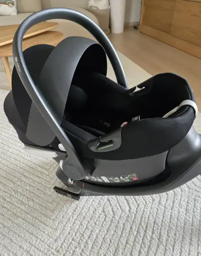 Cybex aton B2 i-Size