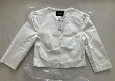 Kratky blazer/sako 34/S