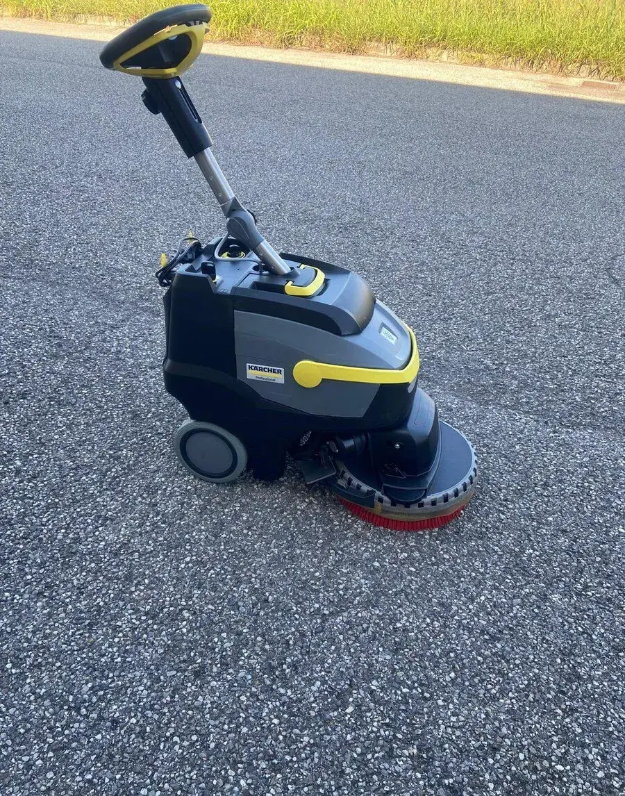 KARCHER BD 38/12 C s novou batériou