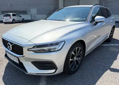 Volvo V60 – 2021, 75 265 km