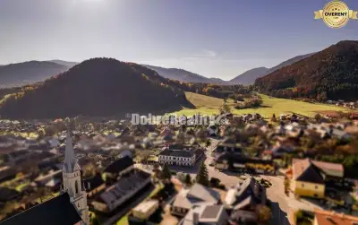 PREDAJ: Historický hostinec pod Muránskym Hradom, 1102 m2, M
