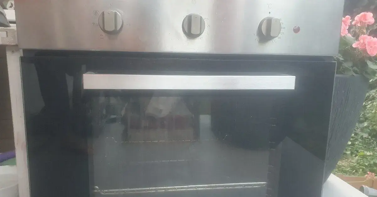 Vstavana rúra Whirlpool AKP 449 IX