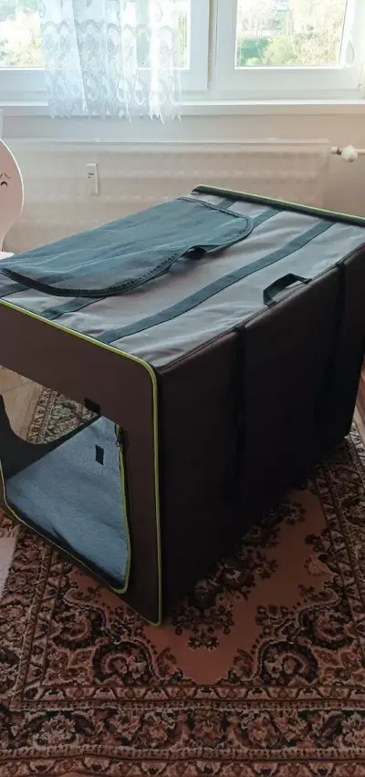 Mobilnú búdu pre psa.