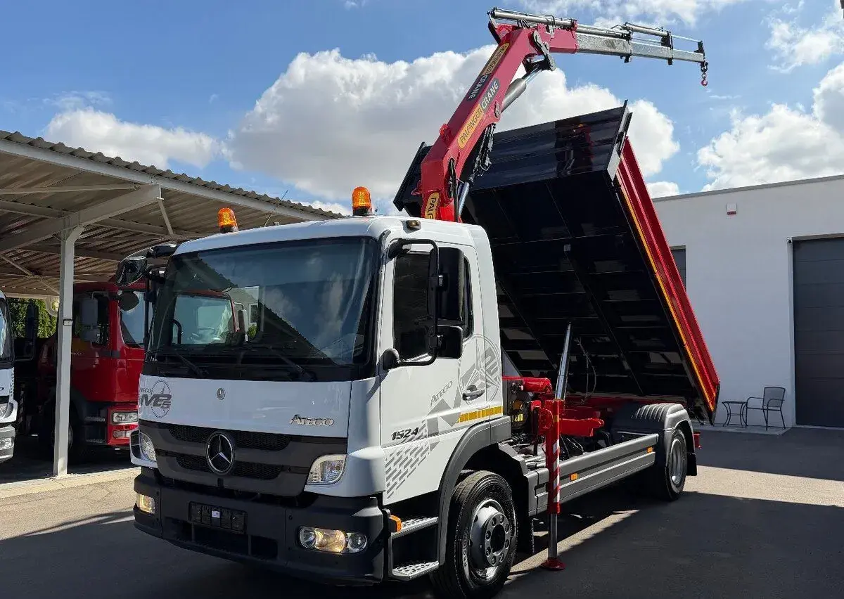 15t sklápač r.2014 MB Atego 1524 hydraulická ruka Palfinger