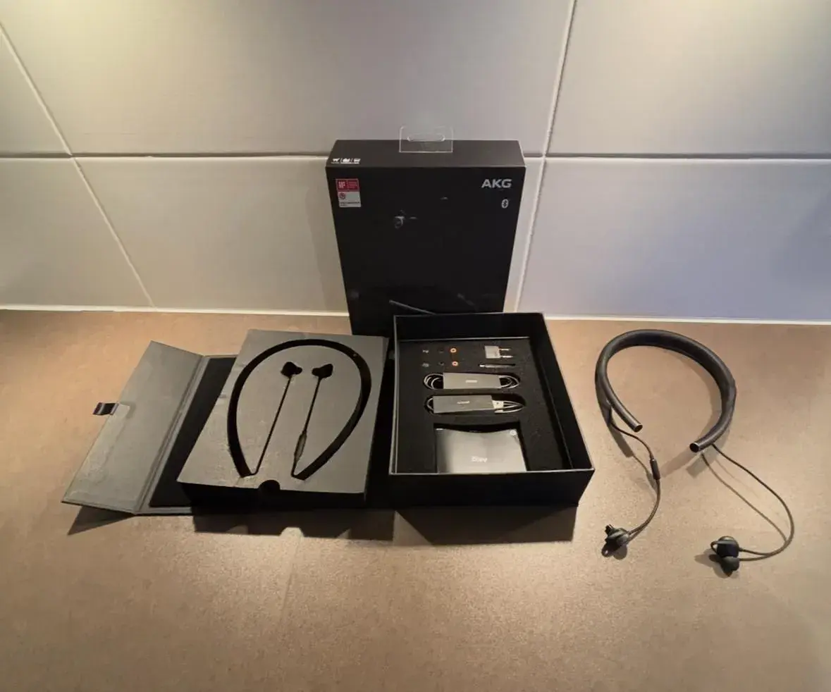 AKG N200NC Wireless – ANC Bluetooth slúchadlá