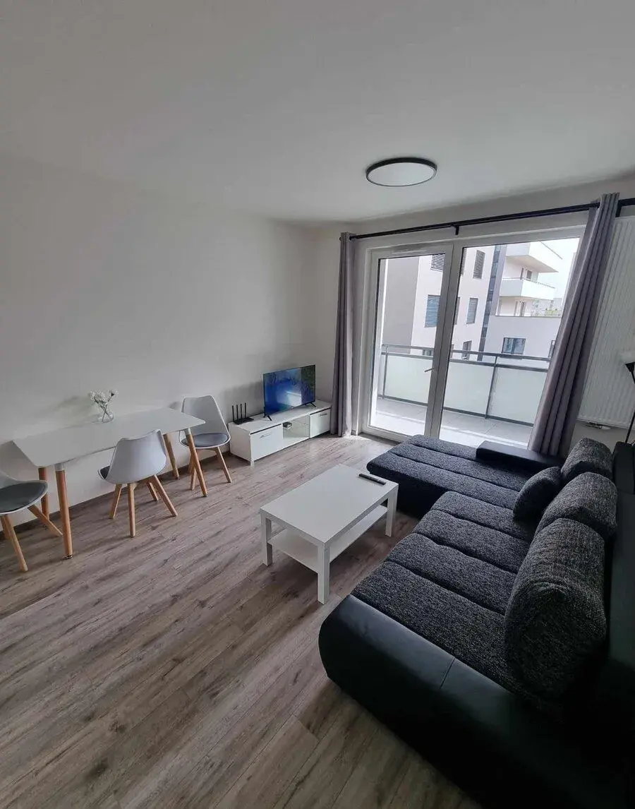 Garsónka centrum Košíc, rezidencia Albelli, lodžia