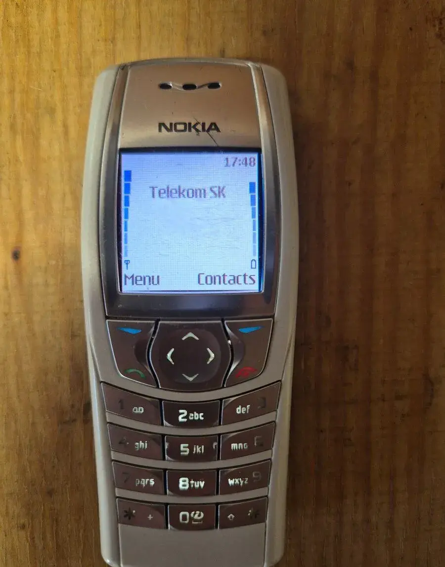Nokia 6610i