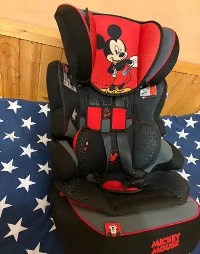 decká autosedačka Disney Mickey Mouse 9-36kg