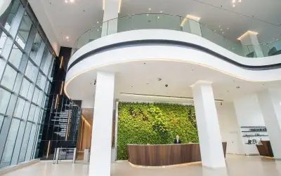Kancelárske priestory vysokého štandardu MYHIVE Tower, Vajno