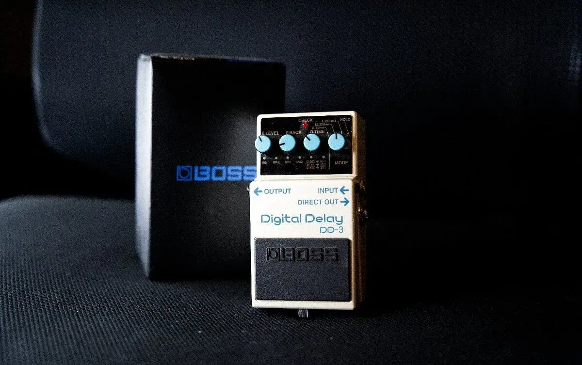 BOSS DD-3 delay