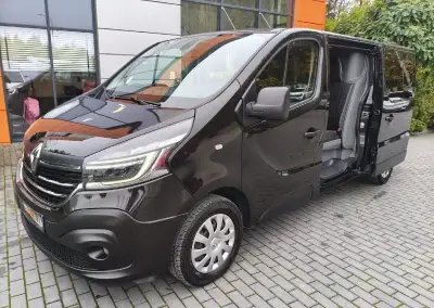 Renault Trafic – 2021, 120 000 km