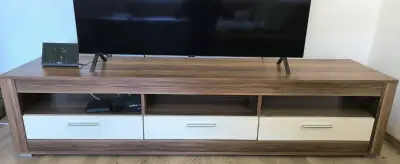 TV stolík